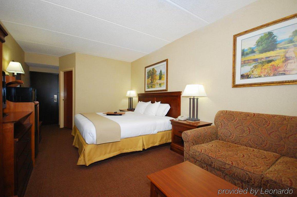 Holiday Inn Express Forsyth By Ihg Cameră foto